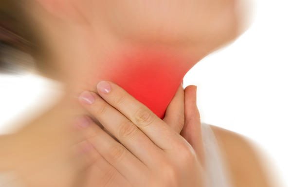 Sanatatea tiroidei tale depinde de aceste patru minerale si vitamine esentiale!